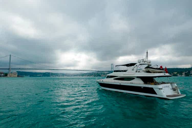 Yat İ 9